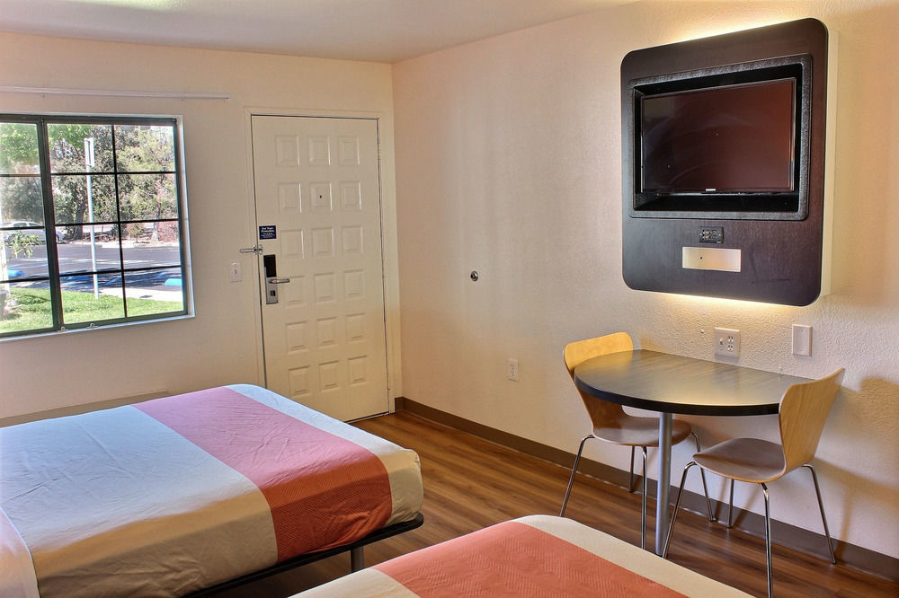 Motel 6-Paso Robles, Ca Luaran gambar