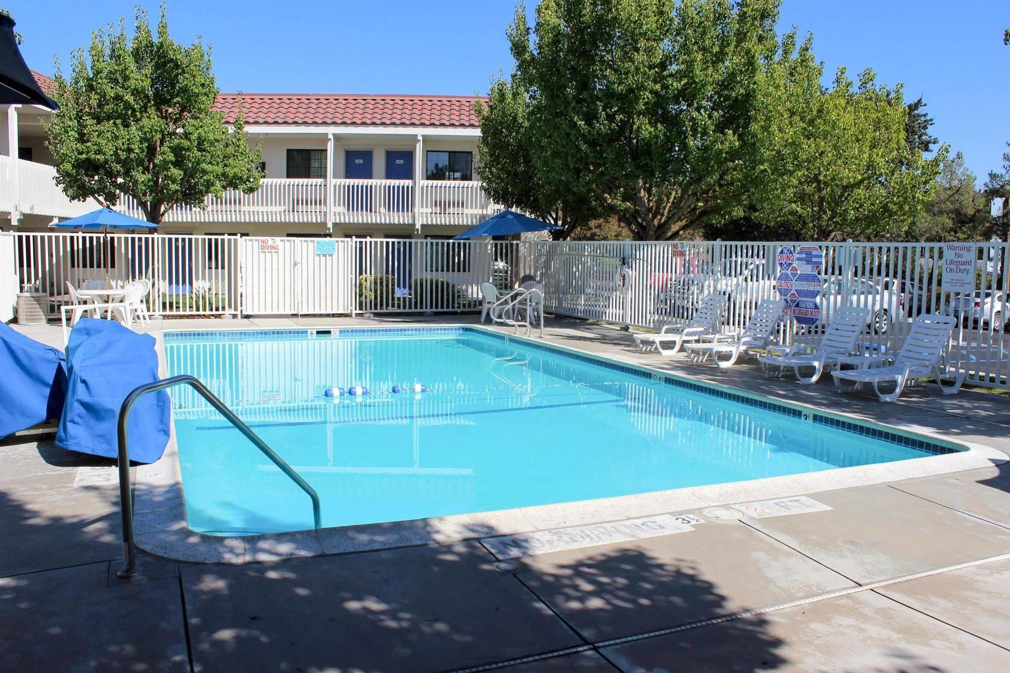 Motel 6-Paso Robles, Ca Luaran gambar