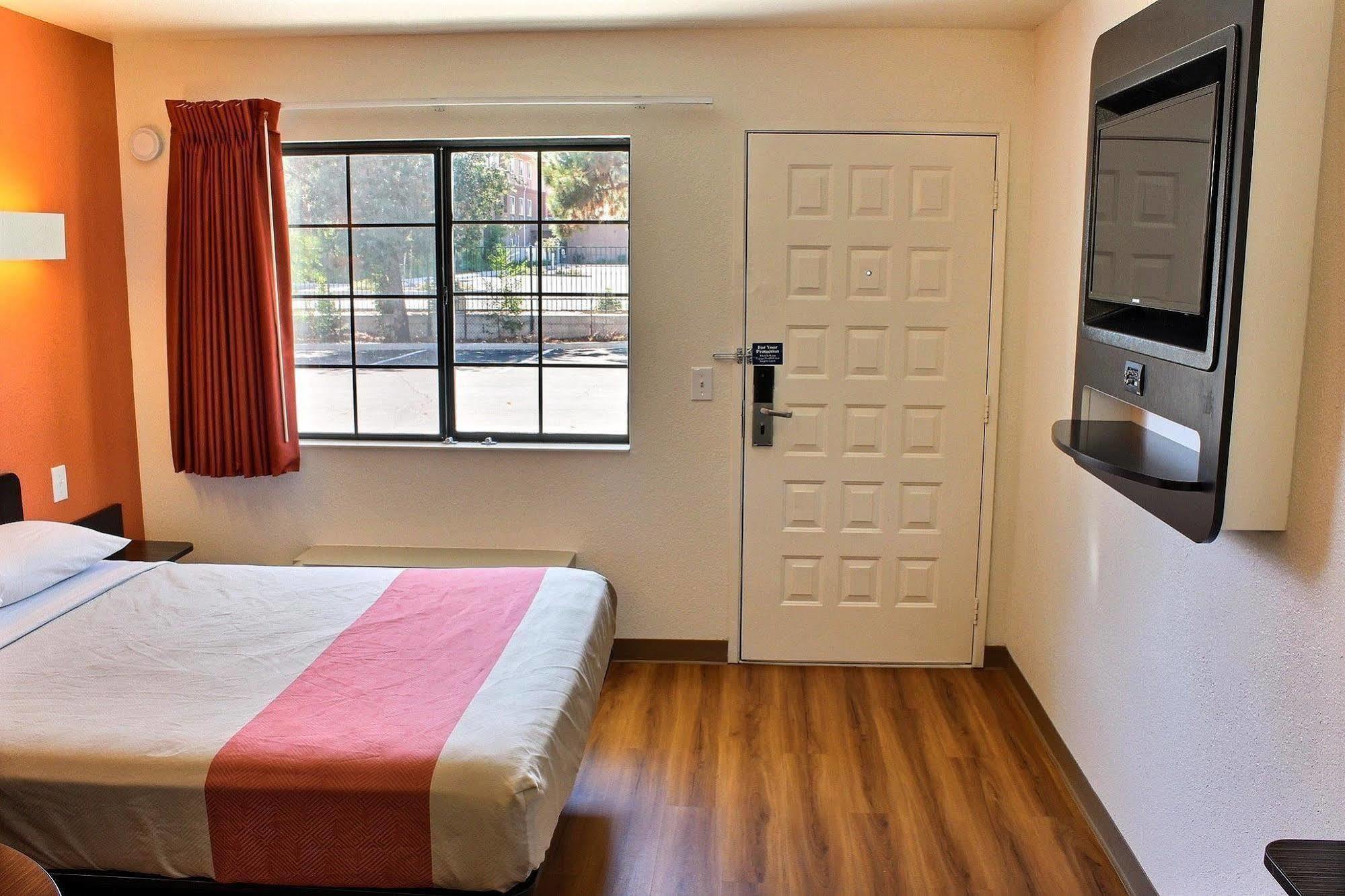 Motel 6-Paso Robles, Ca Luaran gambar